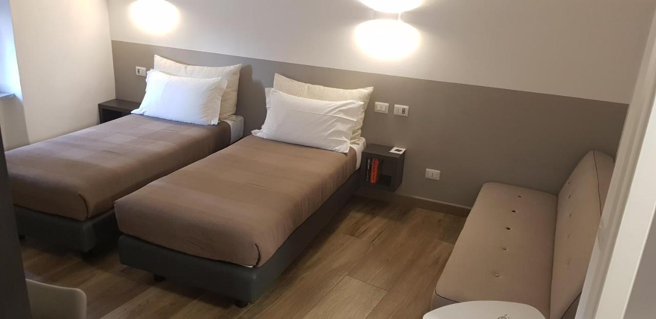 Sarzana'S Rooms Eksteriør bilde