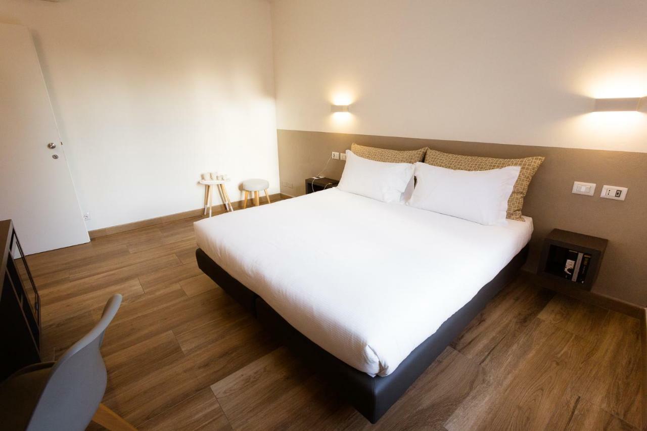 Sarzana'S Rooms Eksteriør bilde